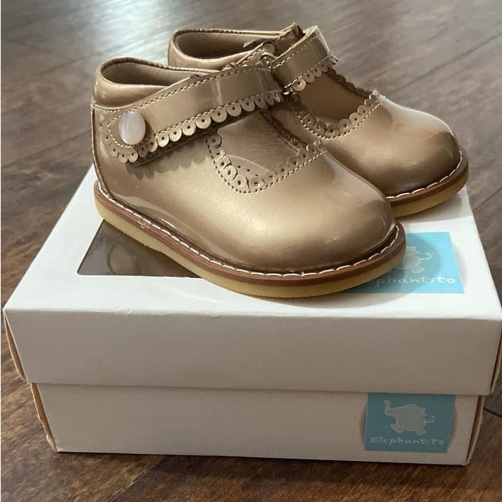 Elephantito rose gold Mary Jane’s! New in box!